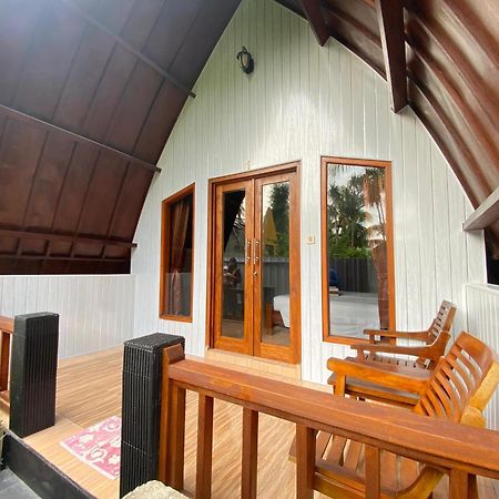 Matahari Bungalow 3 Gili Air Bagian luar foto